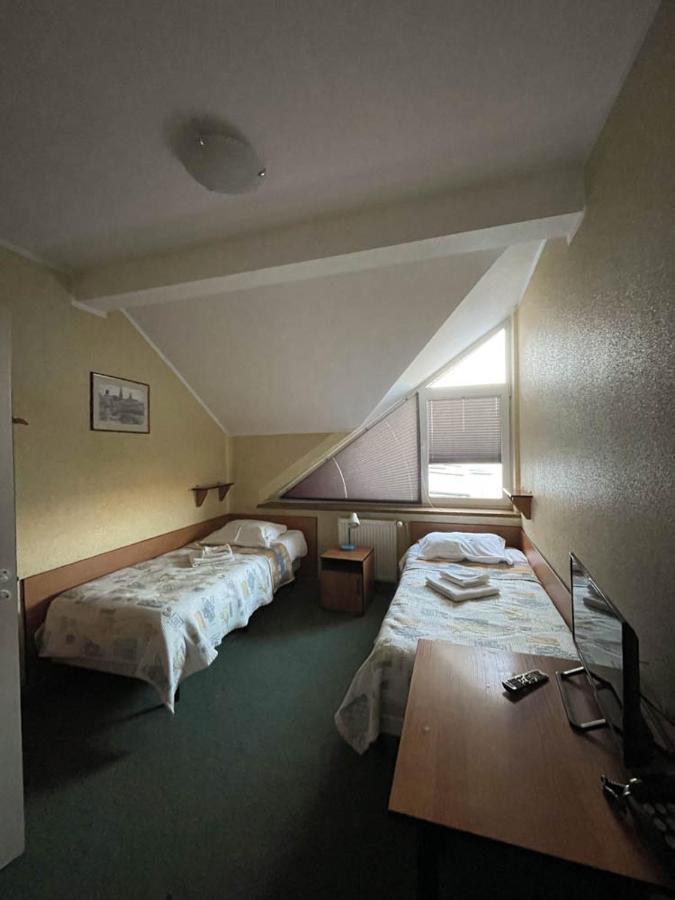 Hotel Sens Mierzyn  Exteriör bild