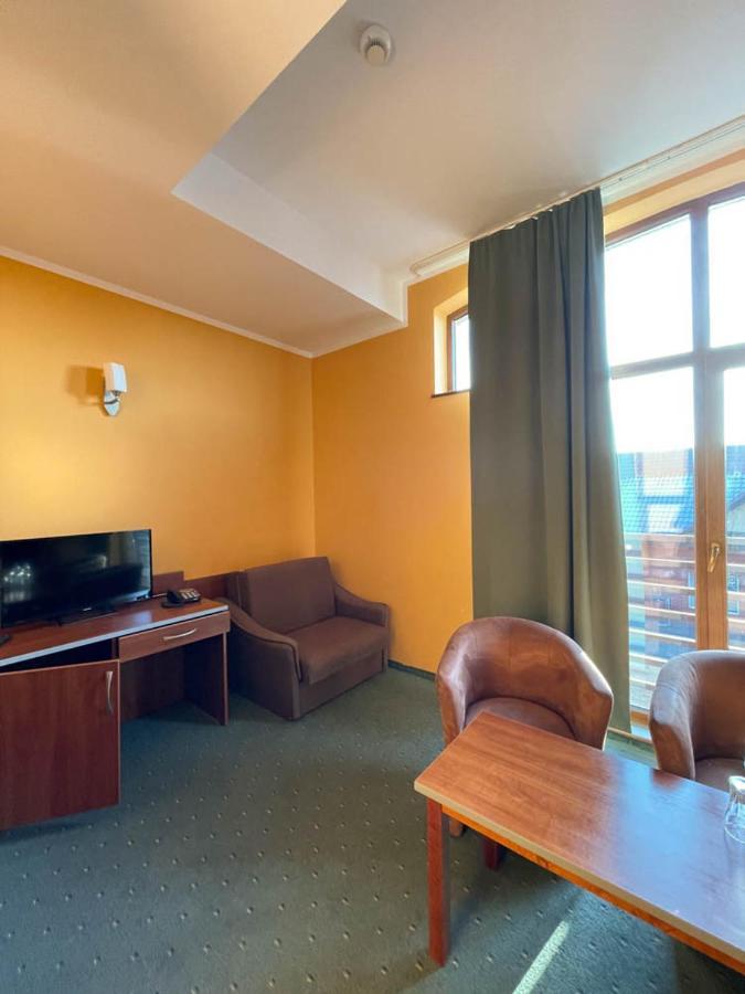 Hotel Sens Mierzyn  Exteriör bild